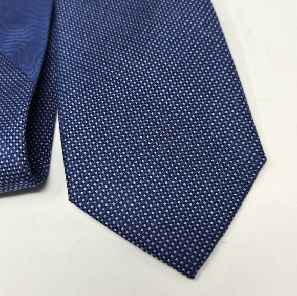 TOMMY HILFIGER NECKTIE LOT OF 2 SILK TIES BLUE POLKA DOT PINK FLAMINGO MEN OS - Picture 7 of 12